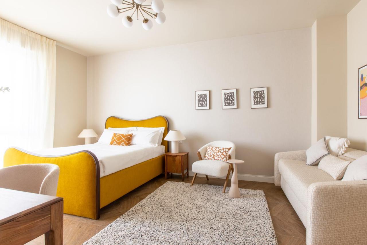 Daplace - Corso Sempione Suites Milan Luaran gambar