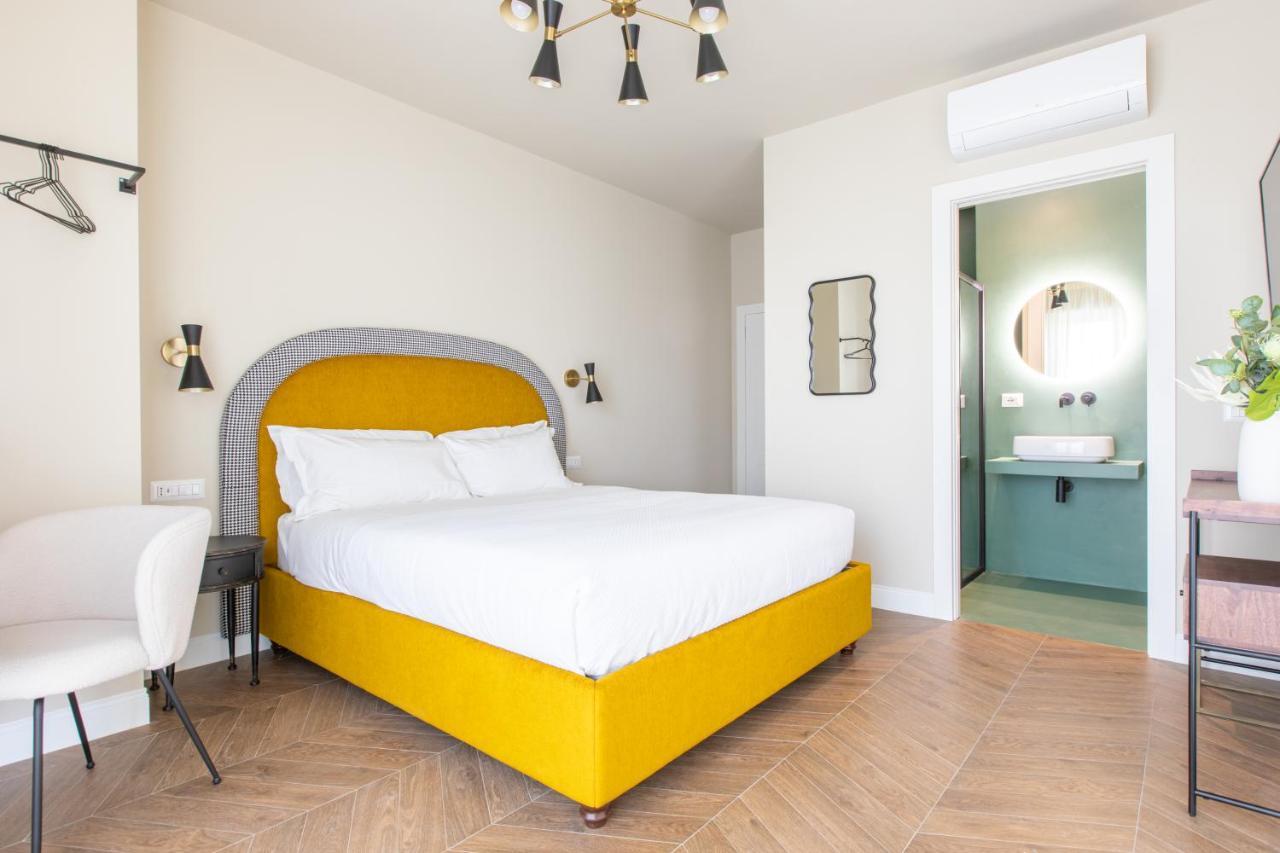 Daplace - Corso Sempione Suites Milan Luaran gambar