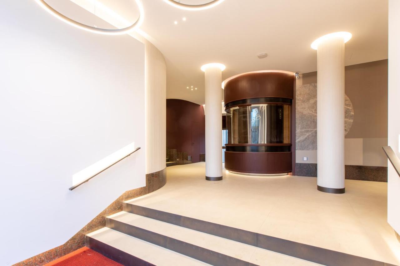 Daplace - Corso Sempione Suites Milan Luaran gambar