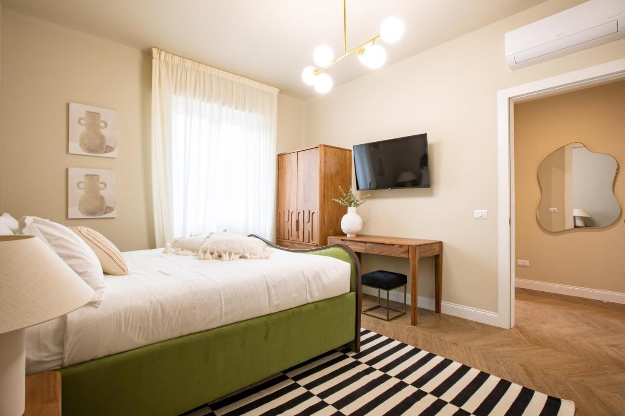 Daplace - Corso Sempione Suites Milan Luaran gambar