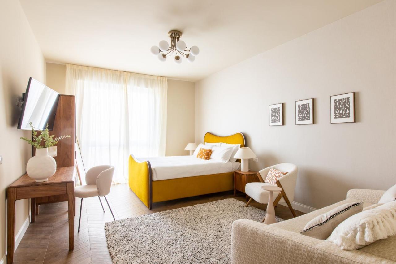 Daplace - Corso Sempione Suites Milan Luaran gambar