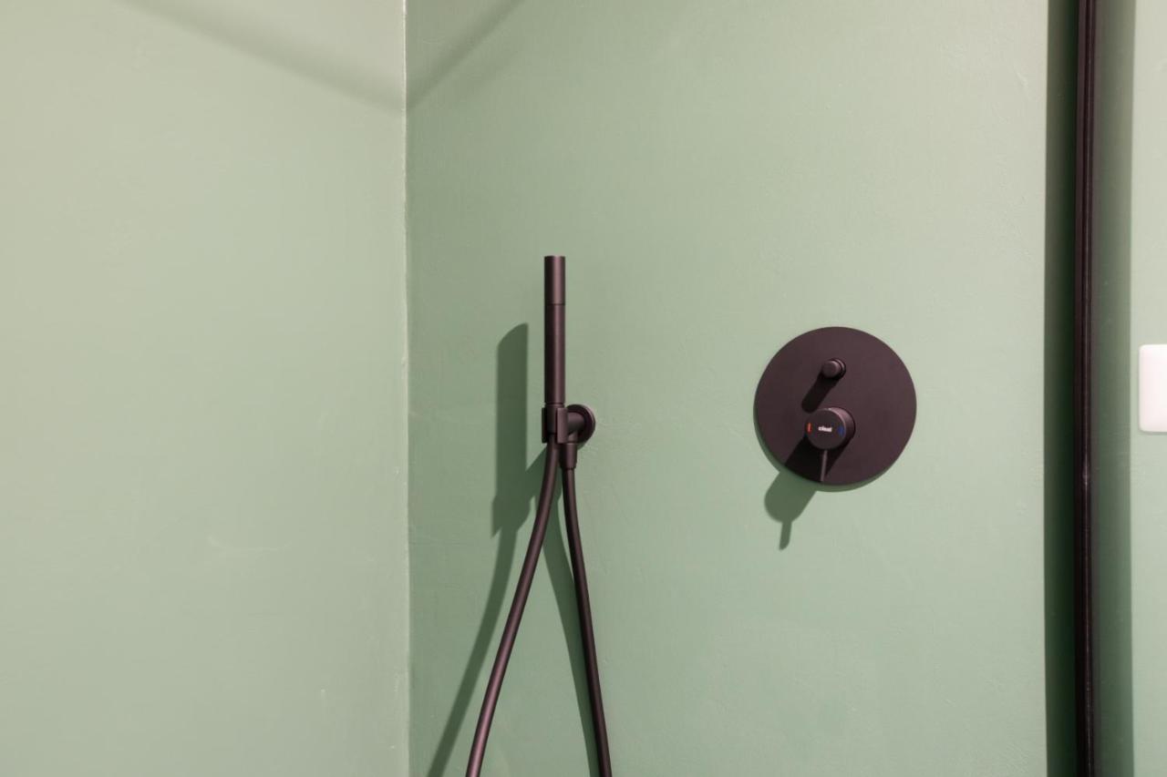 Daplace - Corso Sempione Suites Milan Luaran gambar