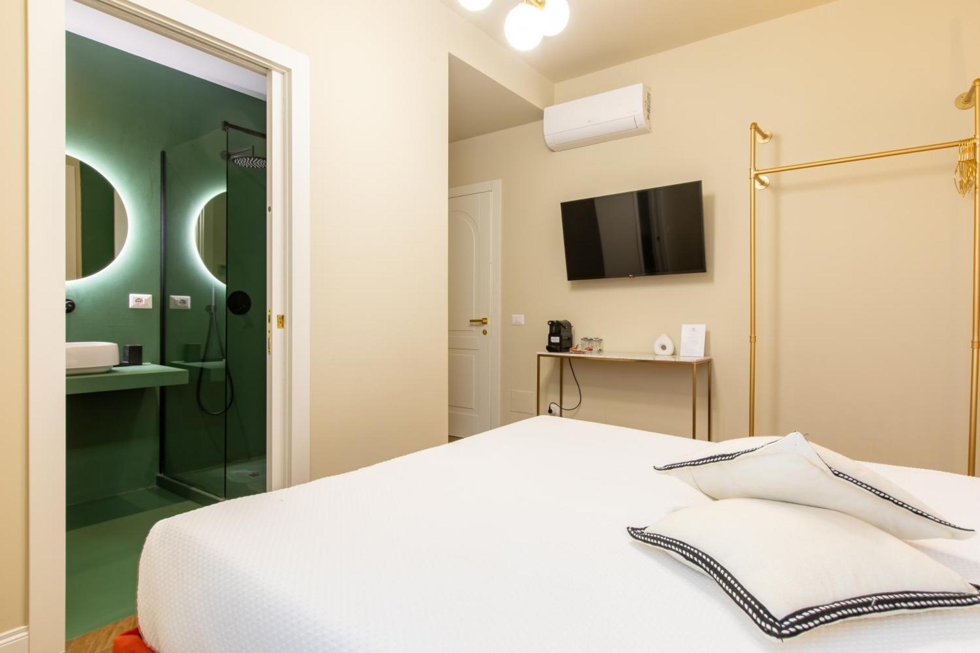 Daplace - Corso Sempione Suites Milan Luaran gambar