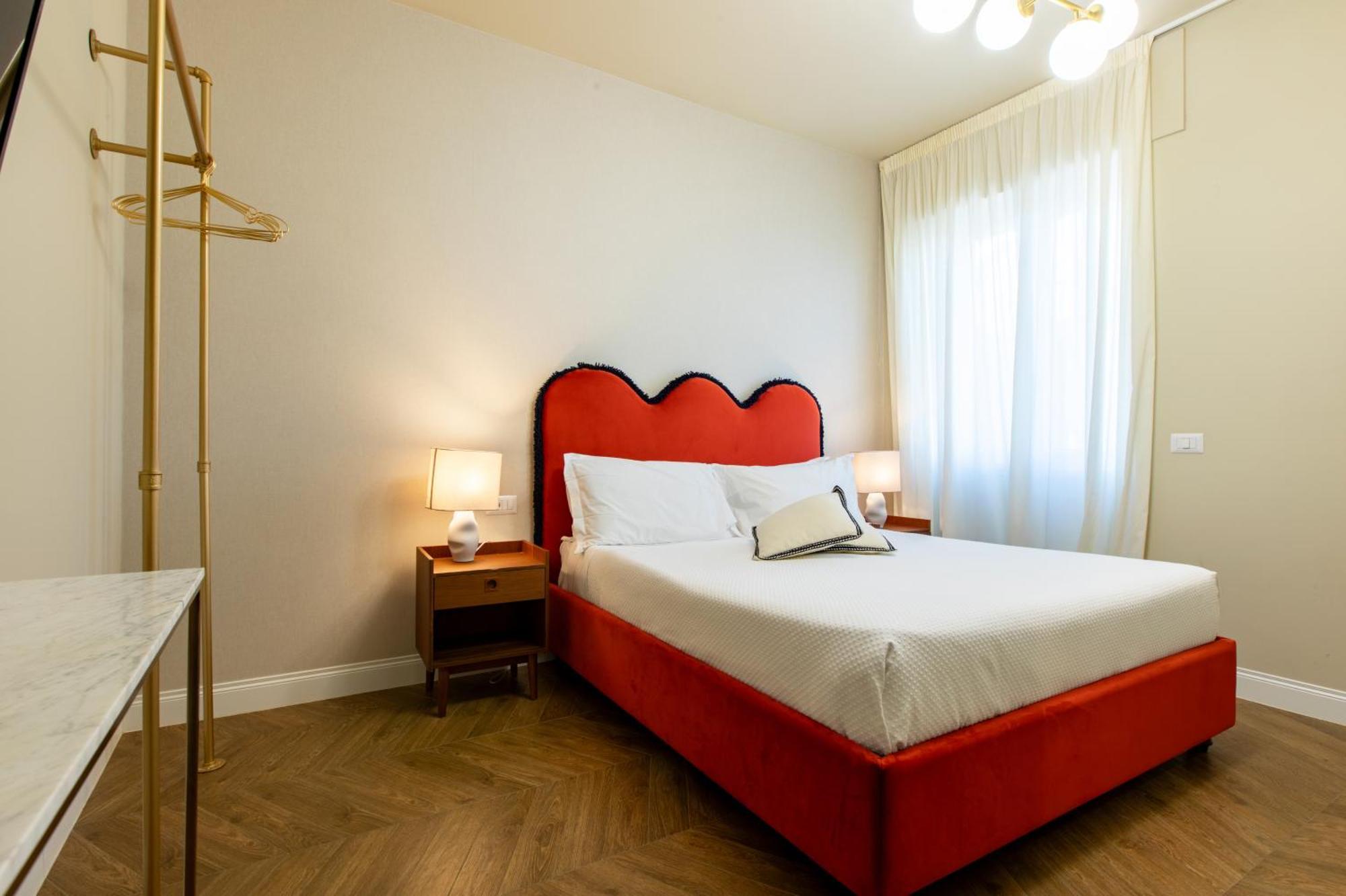 Daplace - Corso Sempione Suites Milan Luaran gambar