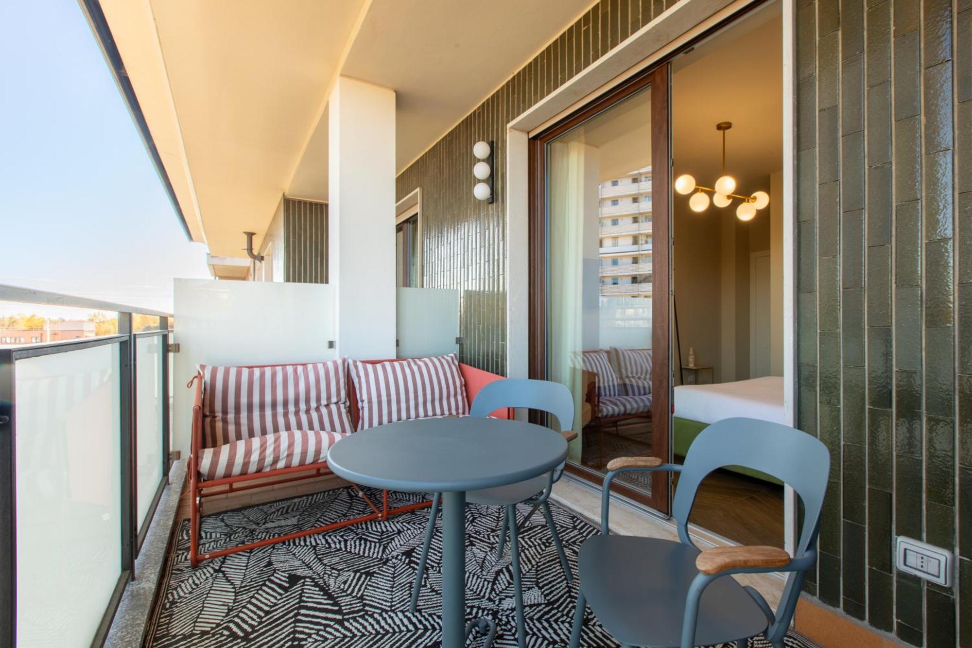 Daplace - Corso Sempione Suites Milan Luaran gambar