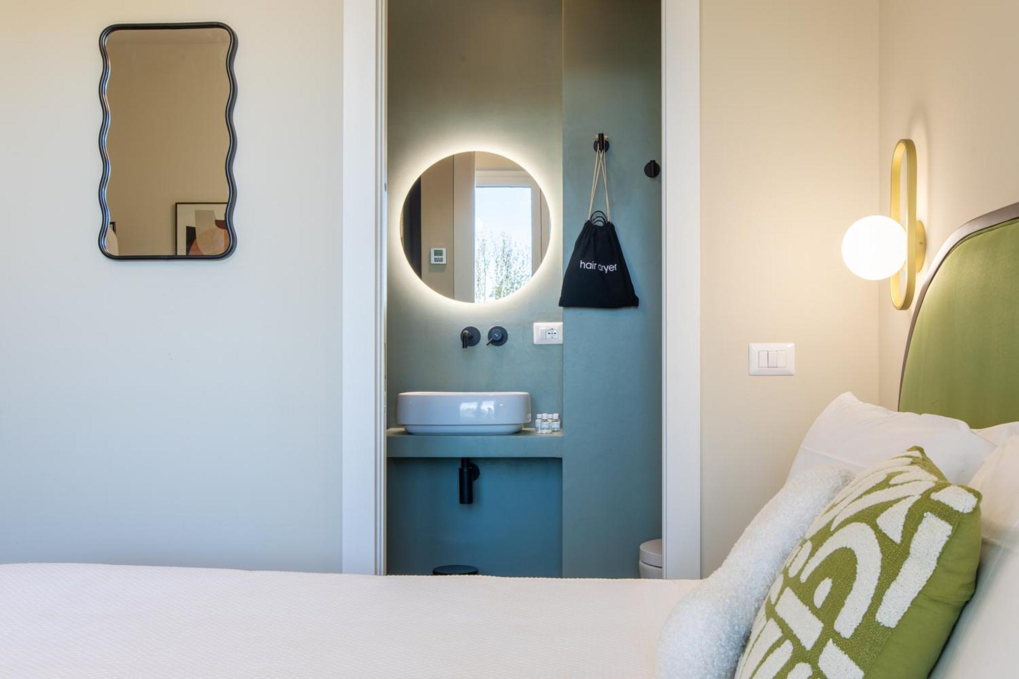 Daplace - Corso Sempione Suites Milan Luaran gambar