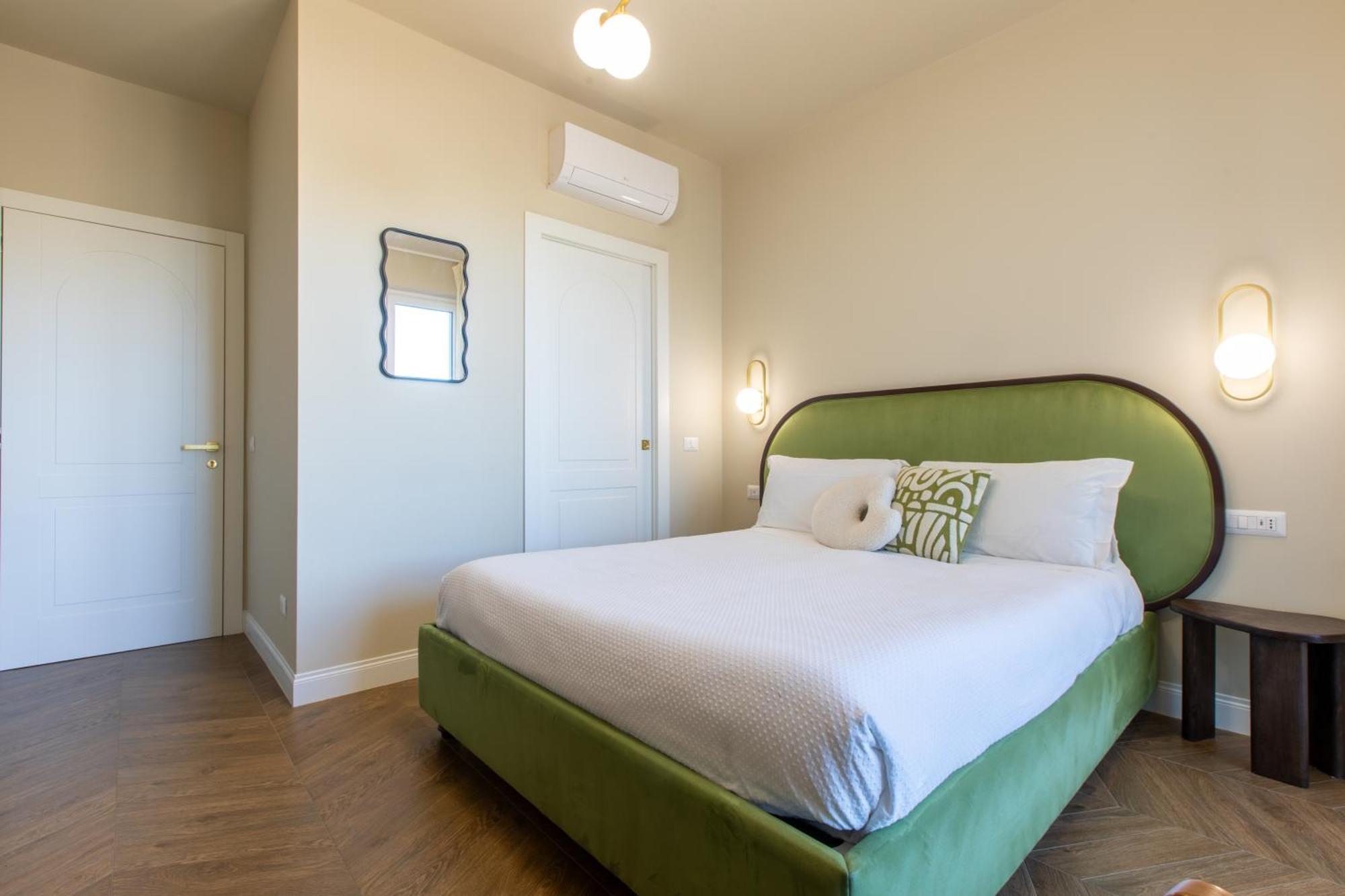 Daplace - Corso Sempione Suites Milan Luaran gambar